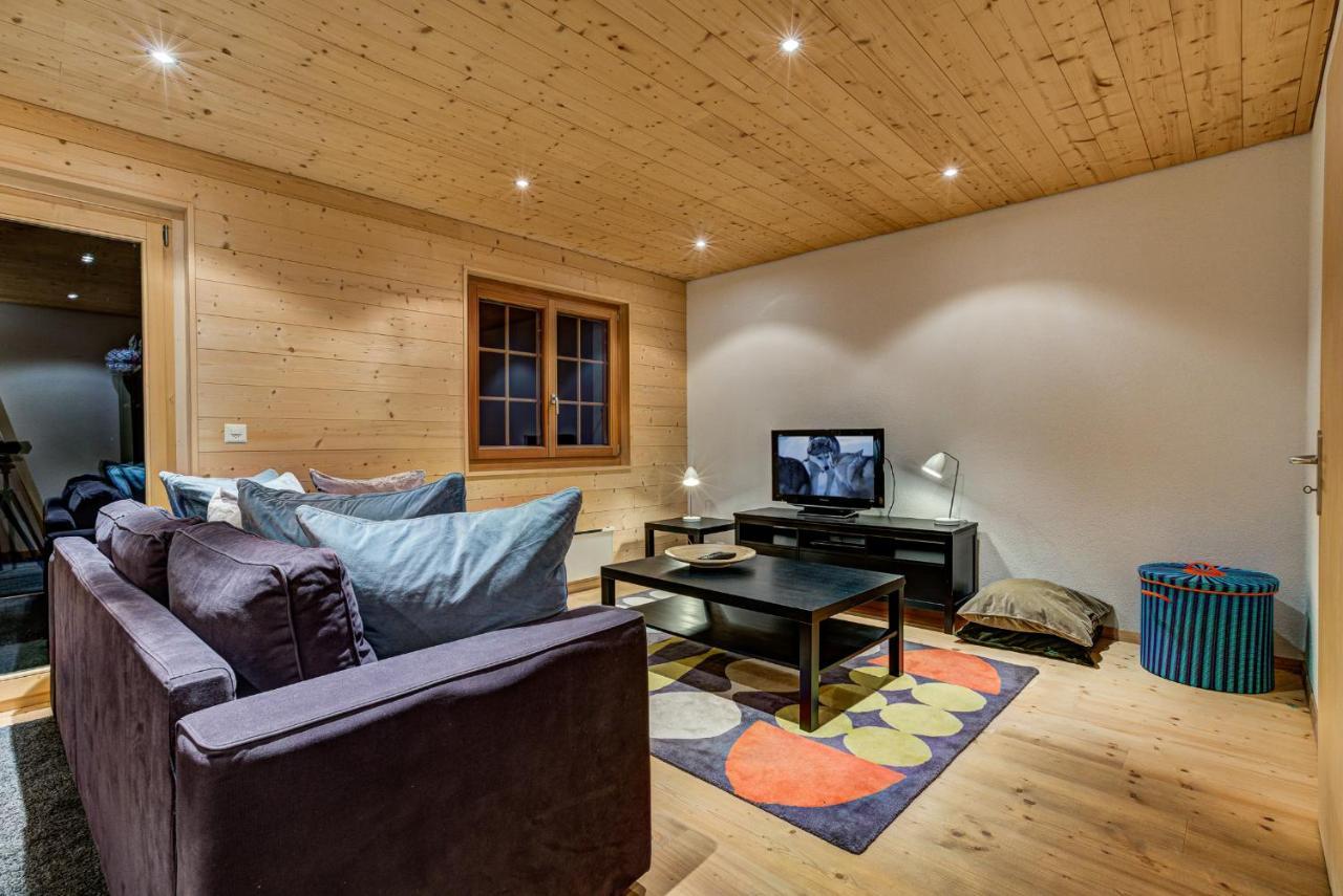 Chalet Le Chapeau La Tzoumaz Bagian luar foto